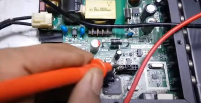 TV polytron LED hanya nyala merah tidak ada gambar dan suara