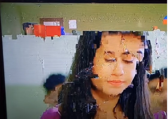 TV digital gambar patah-patah