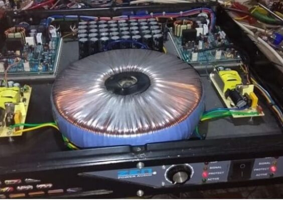 power amplifier suara pecah saat volume besar