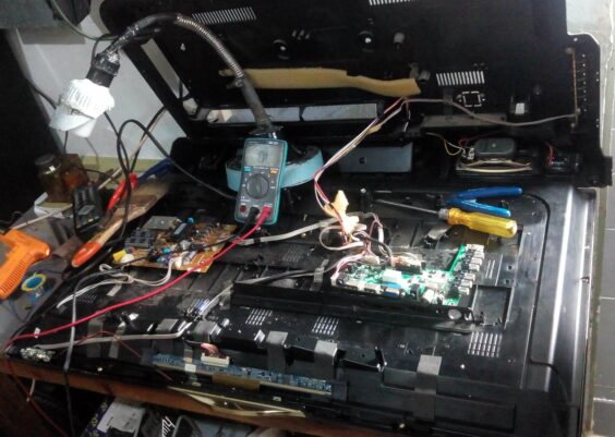 servis elektronika pandanwangi